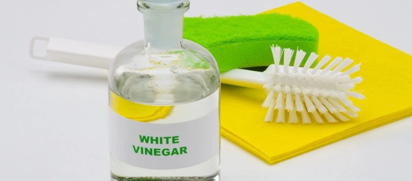 Ξύδι: 10 πράγματα που μπορείτε να καθαρίσετε με αυτό και ελάχιστοι γνωρίζουν